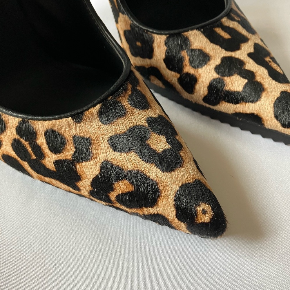 DKNY Women’s Carisa Slip-on Leopard Classic Pointed Toe Pump - Picture 6 of 15